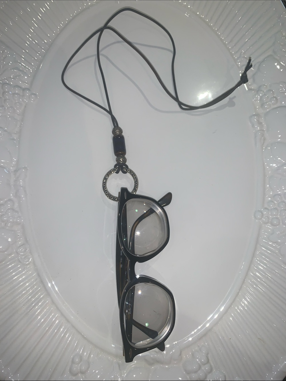 Black Reading Glasses Necklace Holder - Unbranded